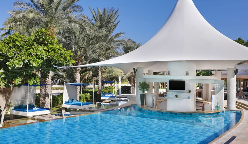 The Ritz-Carlton, Dubai, JBR - La Baie Lounge Pool Bar